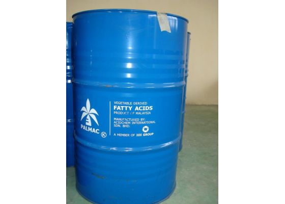 oleic-acid-axit-oleic-c18h34o2-hoa-chat-cong-nghiep